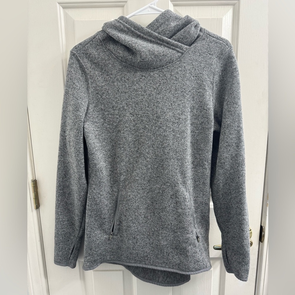 Old Navy Active Gray Women's Sweater